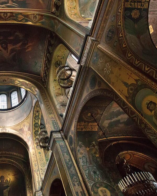 Ukrainan Art (Set Of 2 Books) Andrey Kurkov, Andrey Puchkov, Diana Klochko, Maxim Yaremenko, Christian Raffensperger, Alisa Lozhkin / Андрей Курков, Андрей Пучков, Диана Клочко, Максим Яременко, Кристиан Раффенспергер, Алиса Ложкина 9780500026038,9780500297780-5