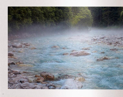 Water. A Journey Through the Element / Water. A Journey Through the Element Руди Себастьян 9783961712212-4